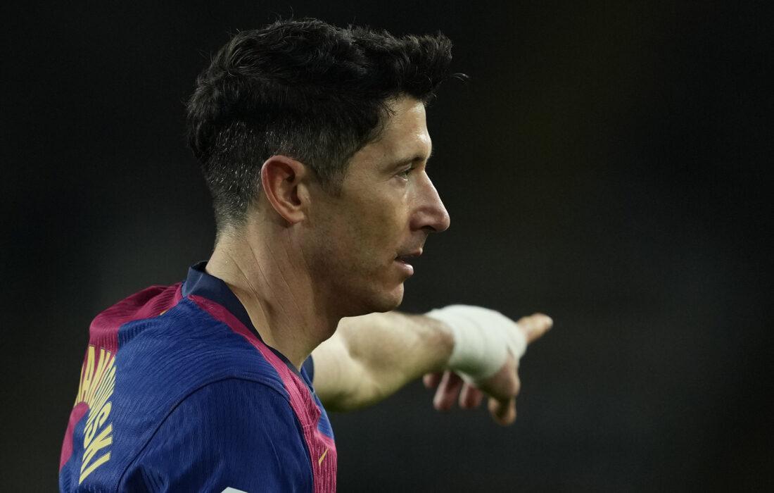 lewandowski lider barcelona