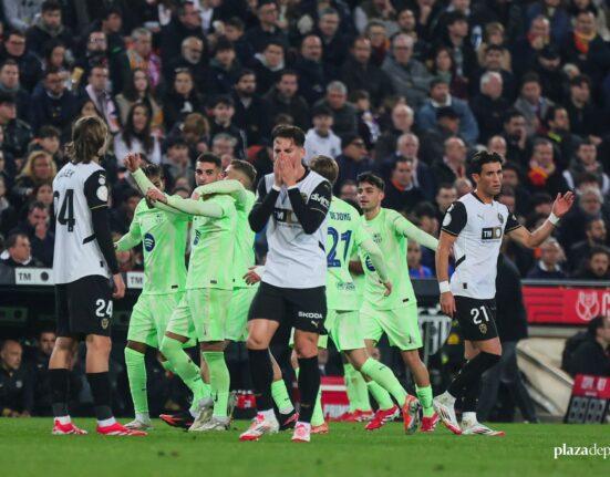 barcelona golea en Valencia