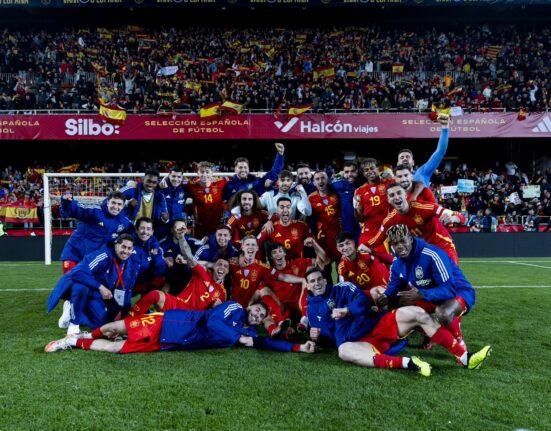 España gana a holanda