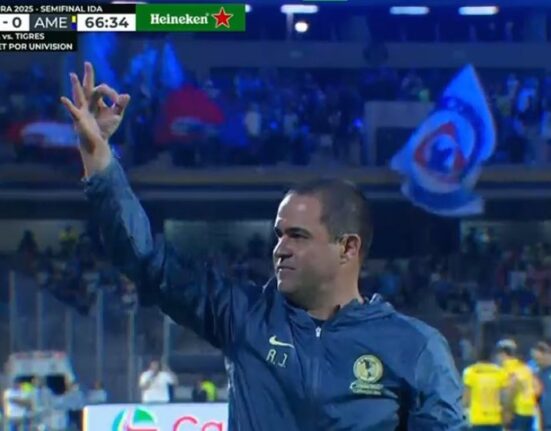América
